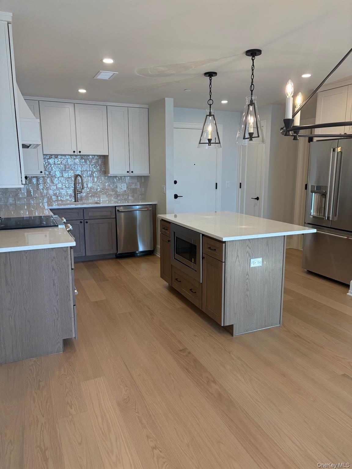 Luxury Condo for Rent at The Hudson.  Welcome to upscale living at The...