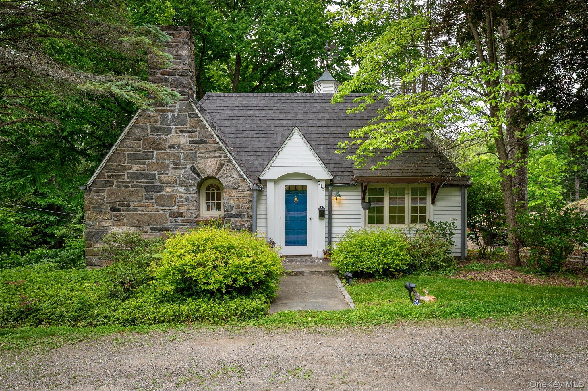 Photo 4 of this property