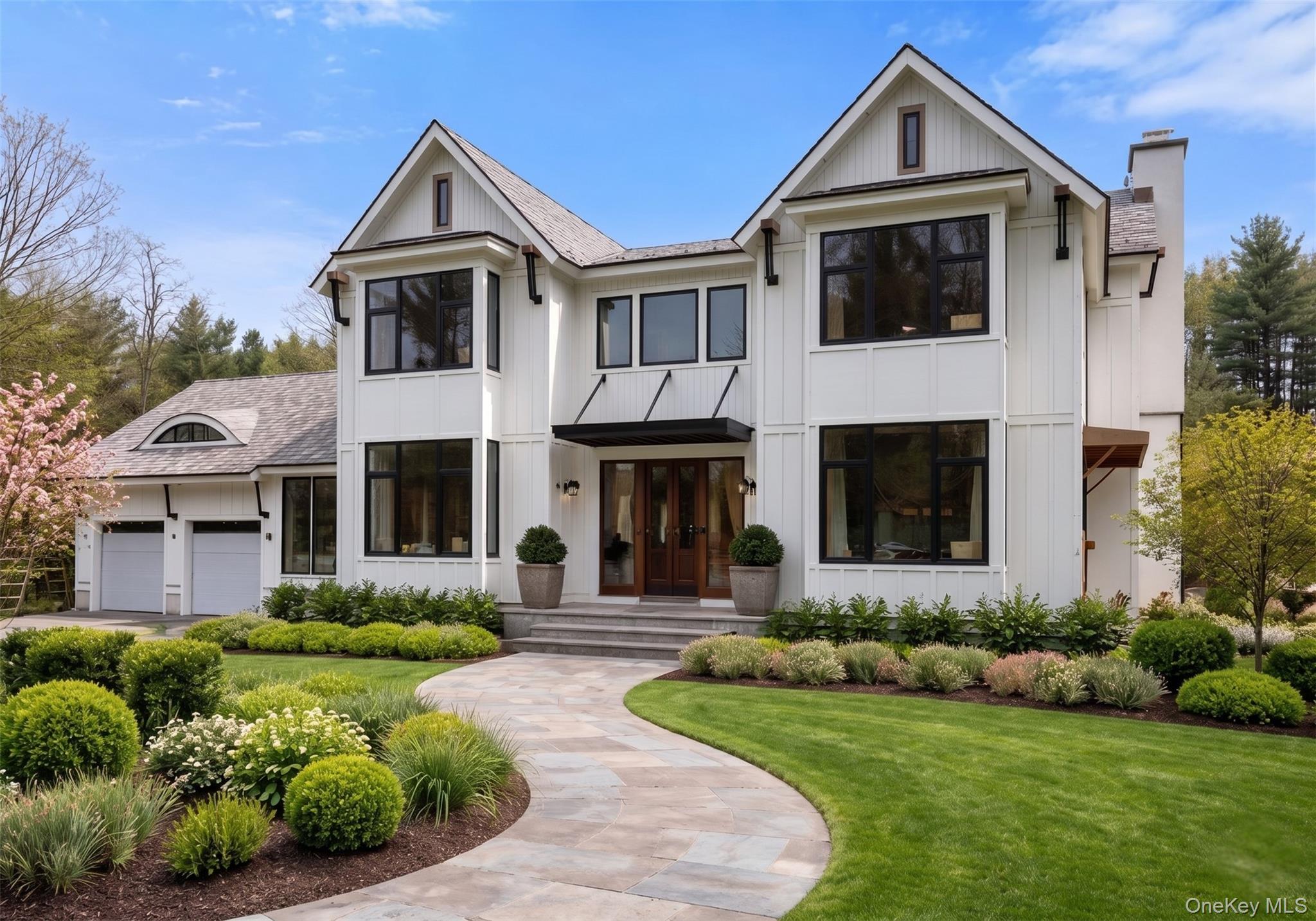 New construction in the heart of Pound Ridge, this modern European-ins...
