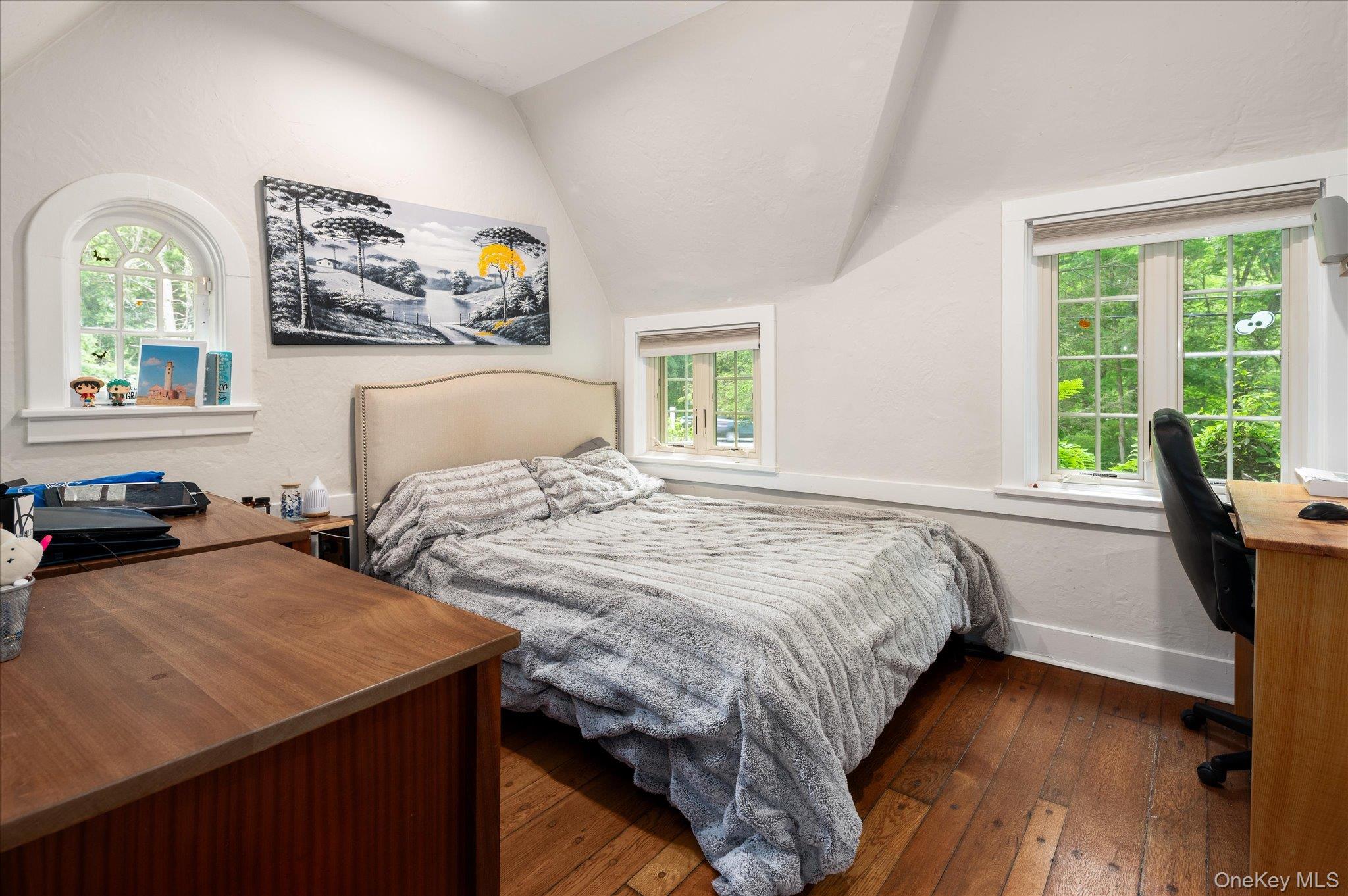 Photo 7 of this property