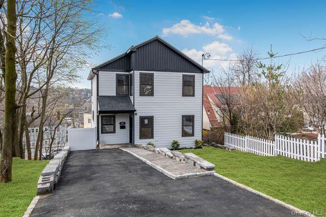 Welcome to this exceptional brand-new single-family home located in th...