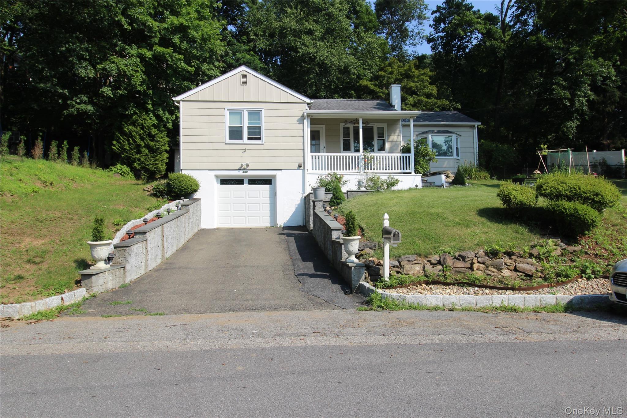 WELCOME HOME to 650 Warren Avenue. You will be truly amazed by this Be...