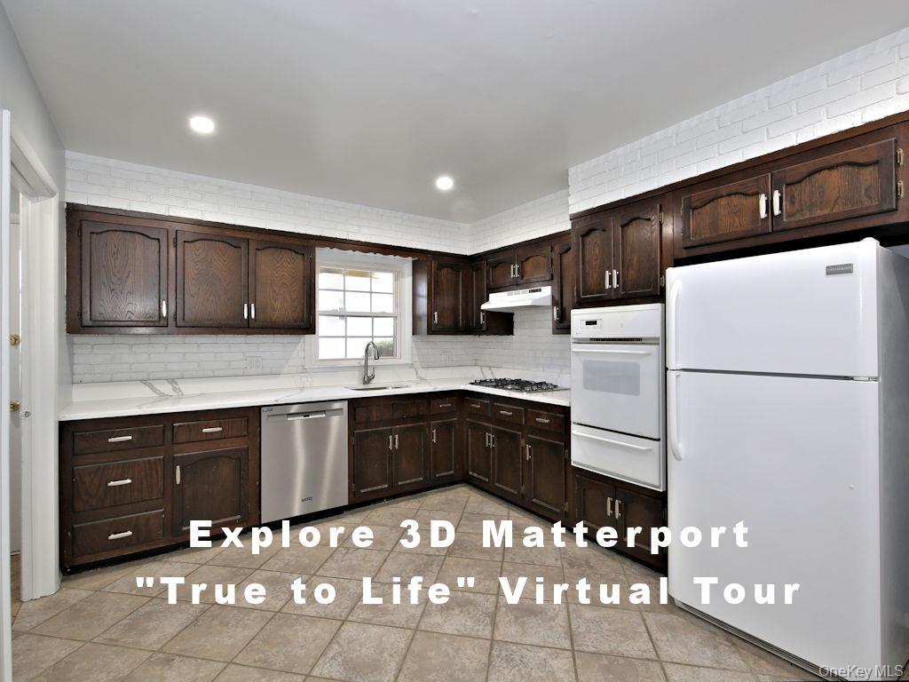 Rare first floor 1-bedroom apartment with 1-step private entrance on a...