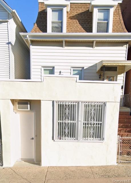 Welcome to your spacious first-floor retreat at 189 Elm St, Unit #1, i...