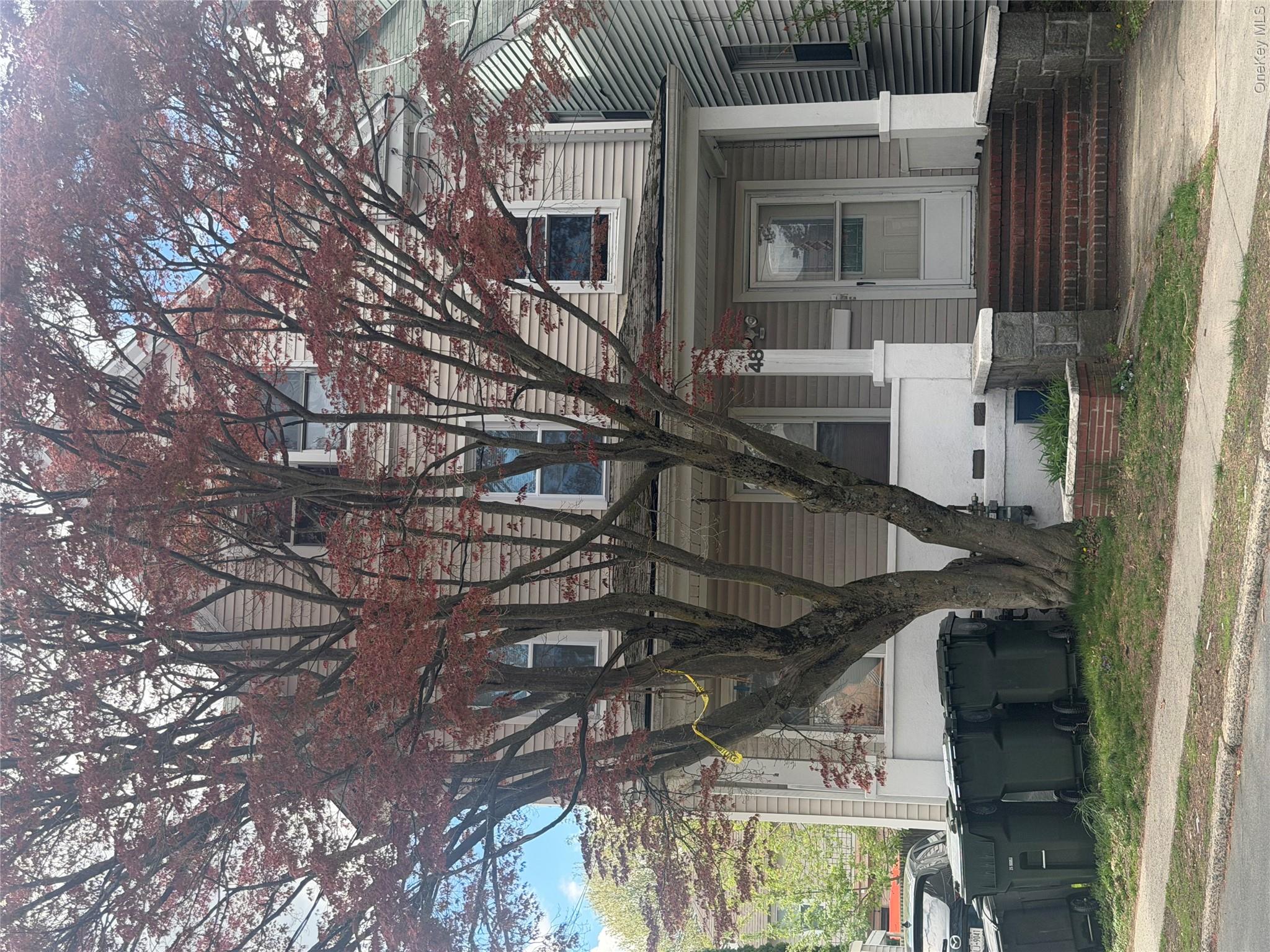 Spacious and newly remodeled two bedroom apartment located on the seco...