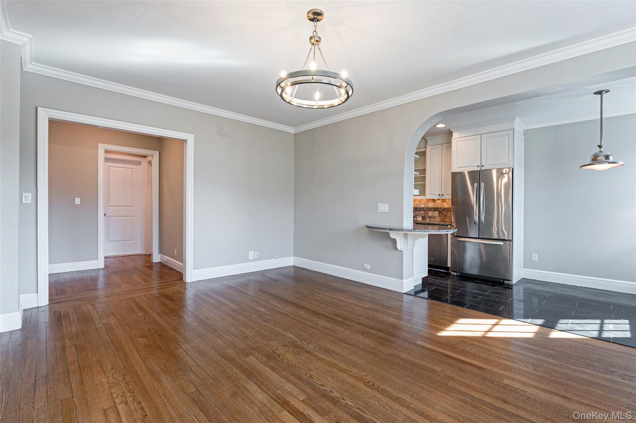 Enjoy Effortless Living in the Heart of Scarsdale Village!

Welcome to...