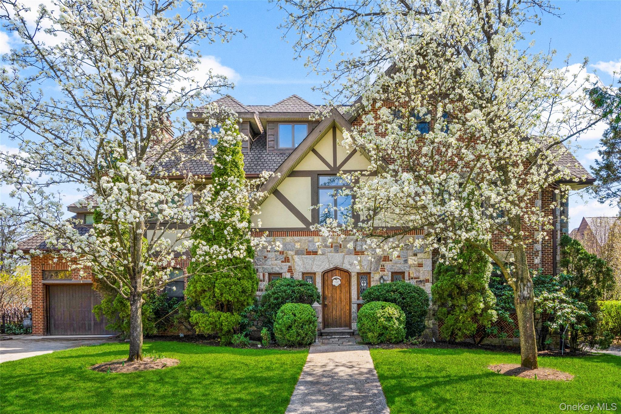 Step into luxury in this exceptional home featuring a dramatic 2 story...