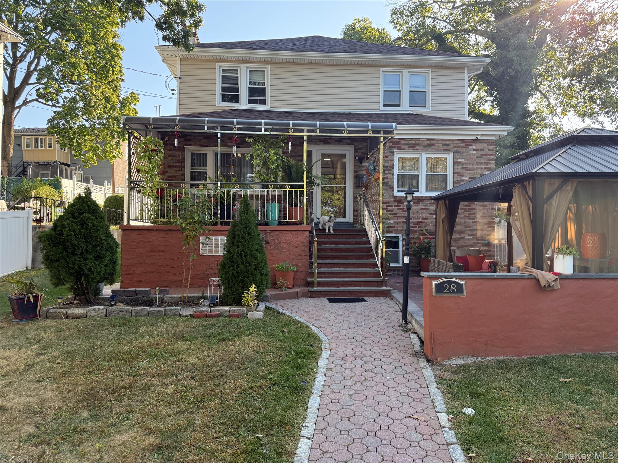Large 2 bedroom with extra room on quiet, safe street. Washer/dryer, n...