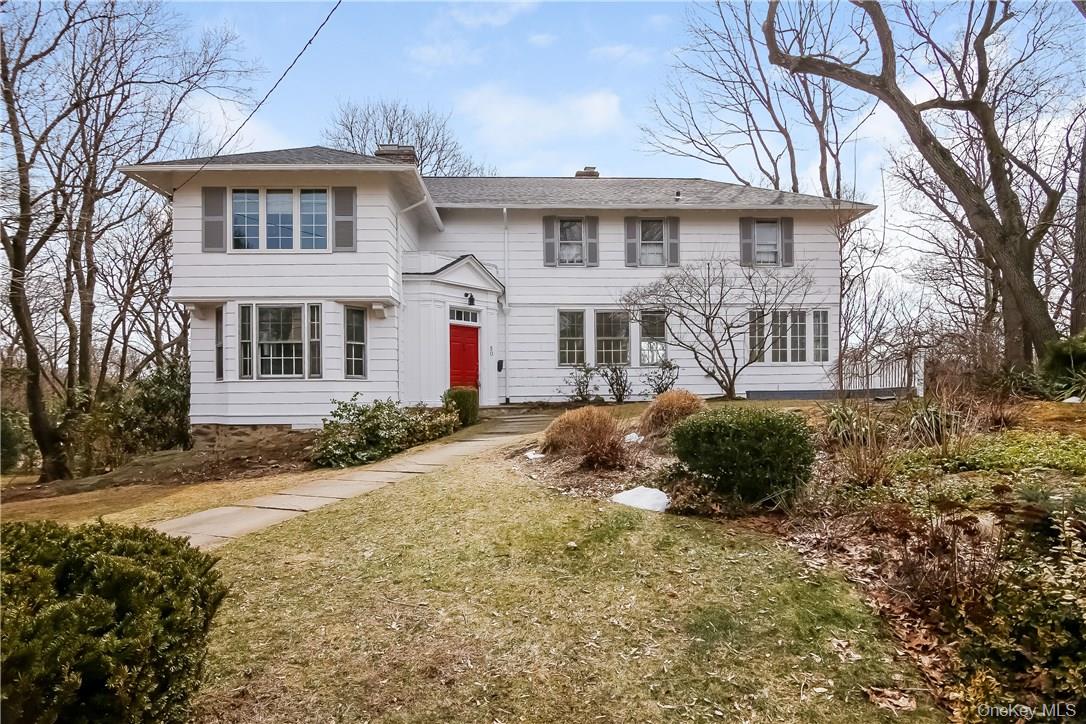 A charmin wellcome home in most conveniet loacation. Recently renovate...