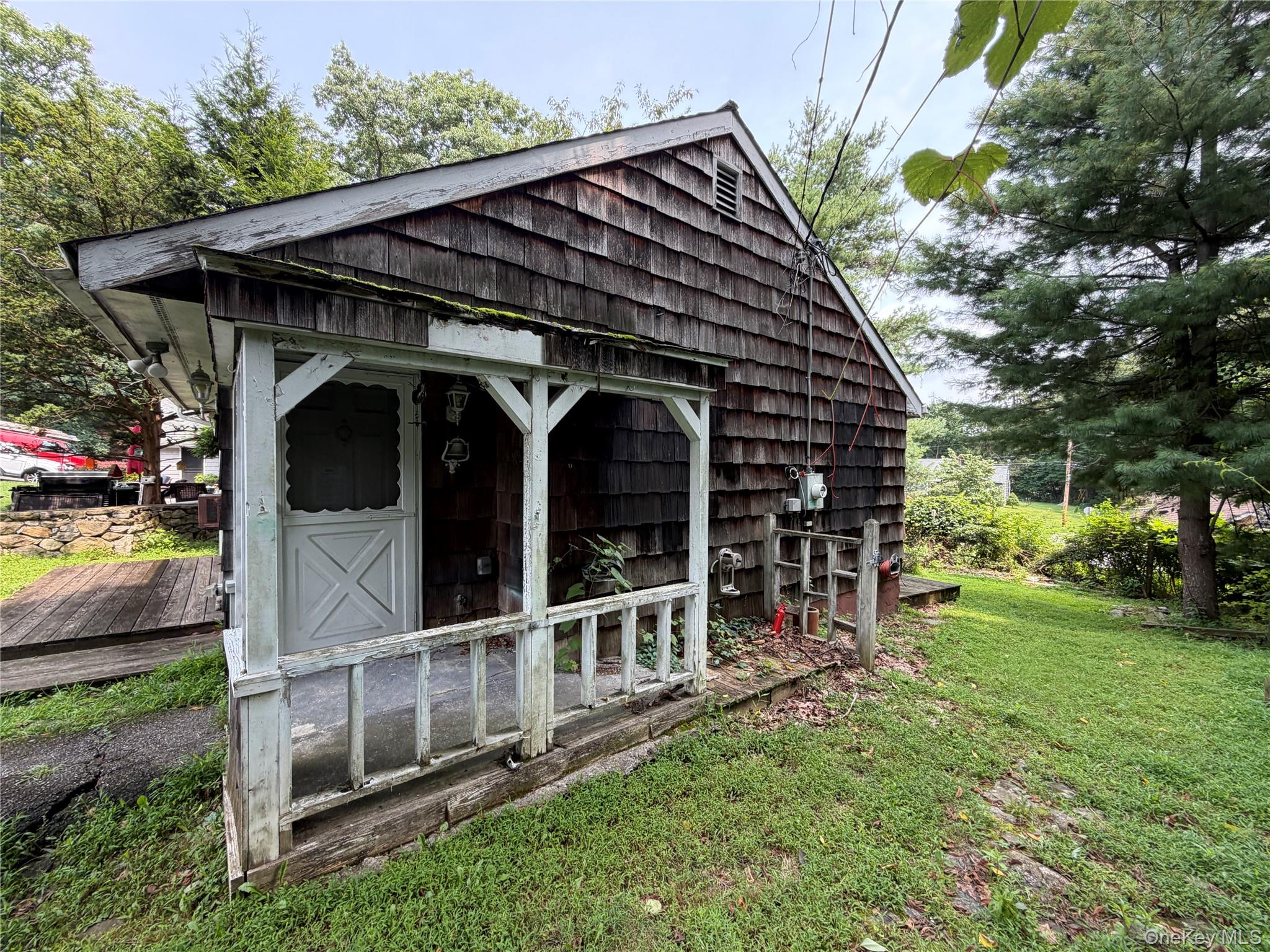 Photo 3 of this property
