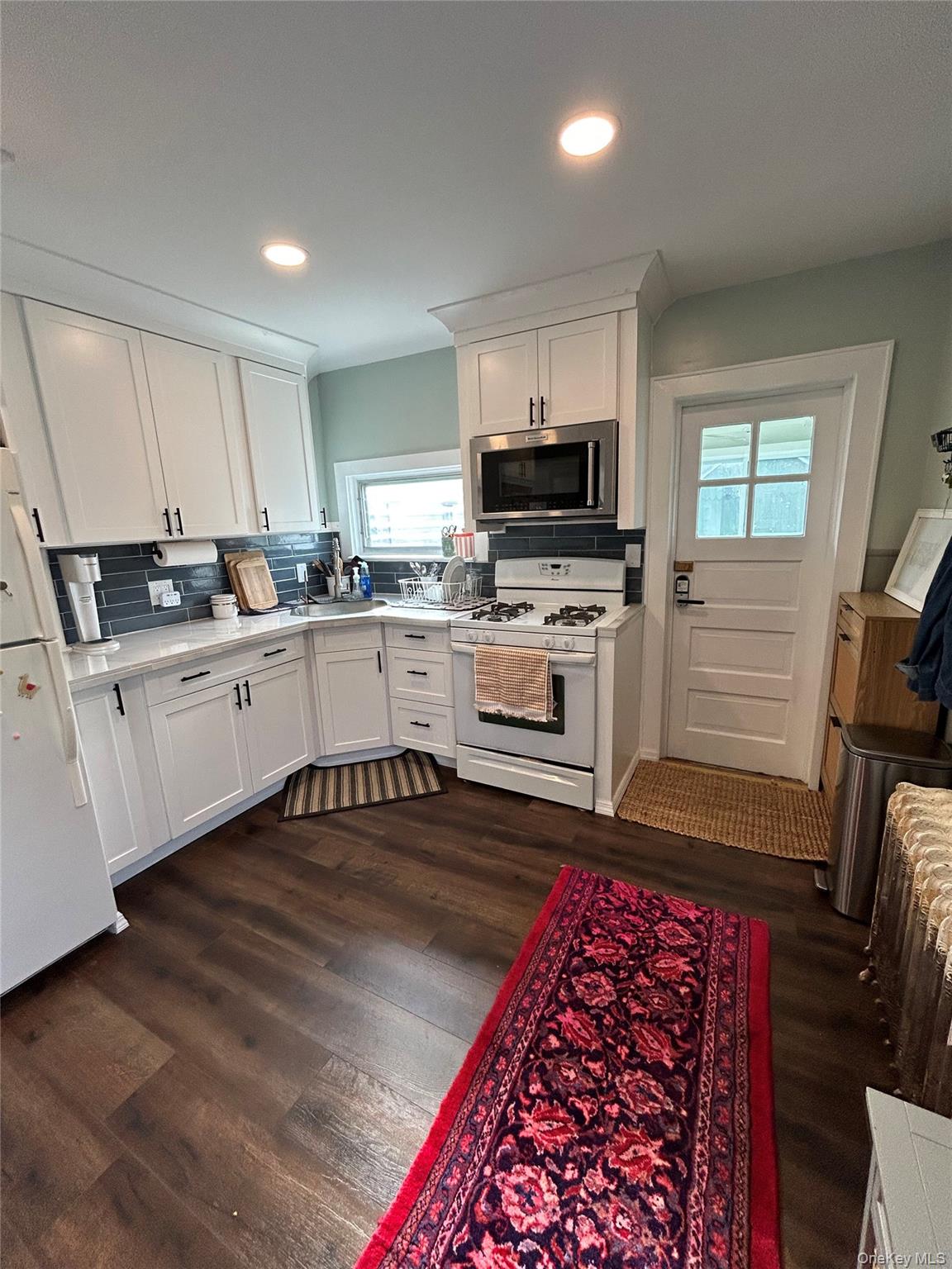 Welcome to 29 Dale Avenue in Ossining, a beautifully updated 2-bedroom...