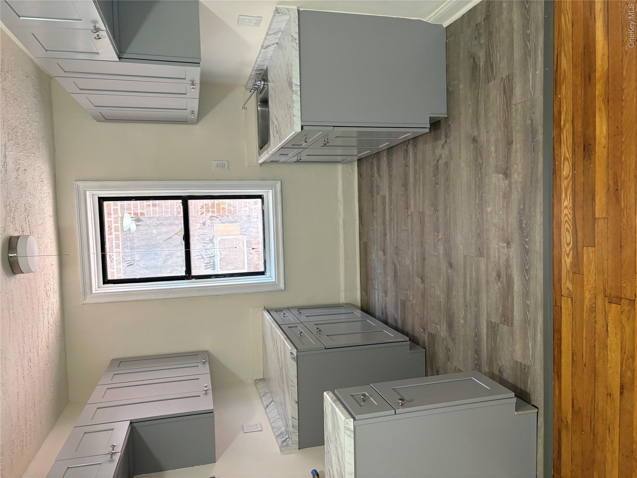 Beautifully renovated 1-bedroom, 1-bathroom apartment offering modern...