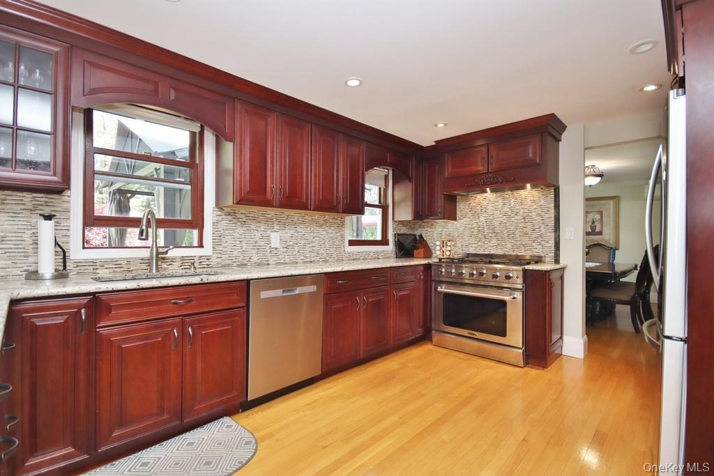 Photo 3 of this property
