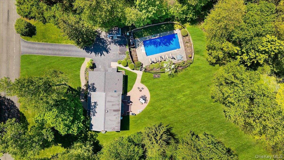 Vacation at Home! Gracious 4 bedroom, 2 1/2 bathroom, covered front po...