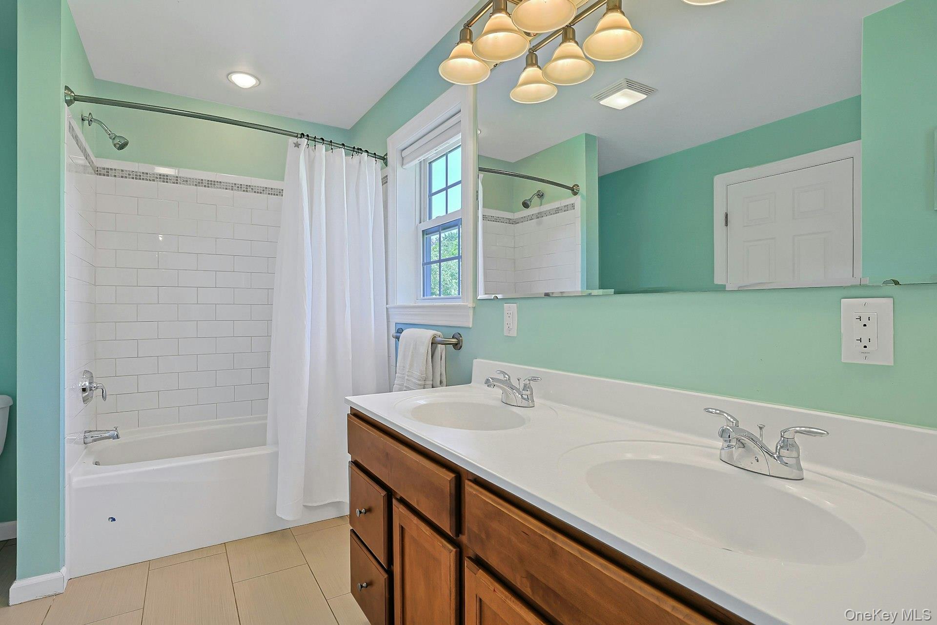 Photo 32 of this property
