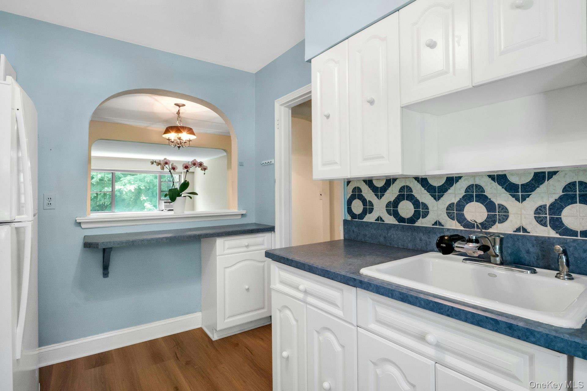 Photo 6 of this property