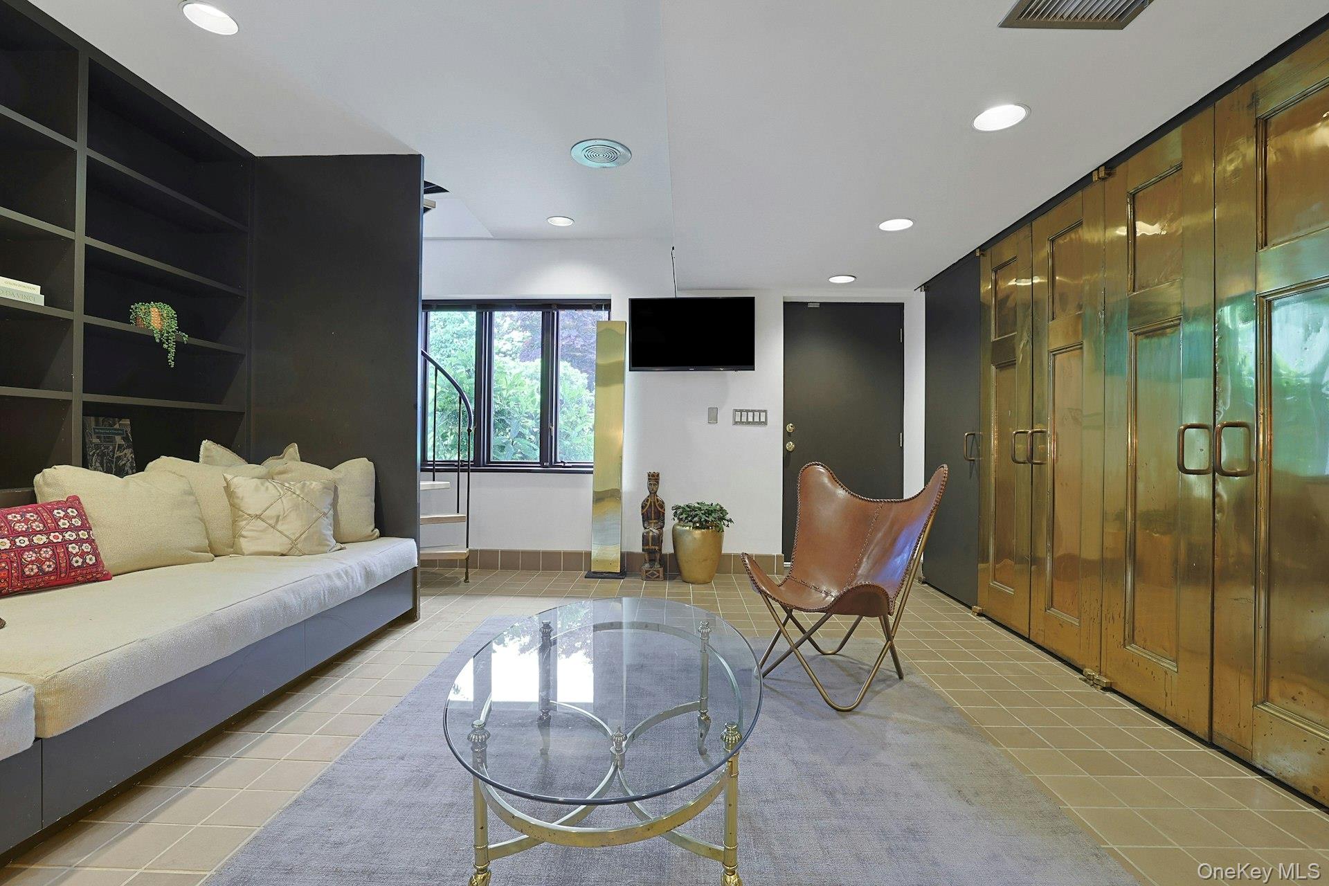 Photo 31 of this property