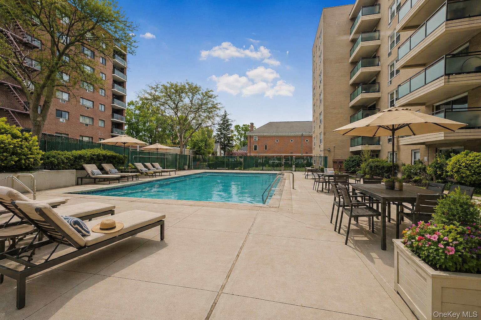 Expansive sun-filled & ideally located! Welcome to Unit 6J at 377 West...