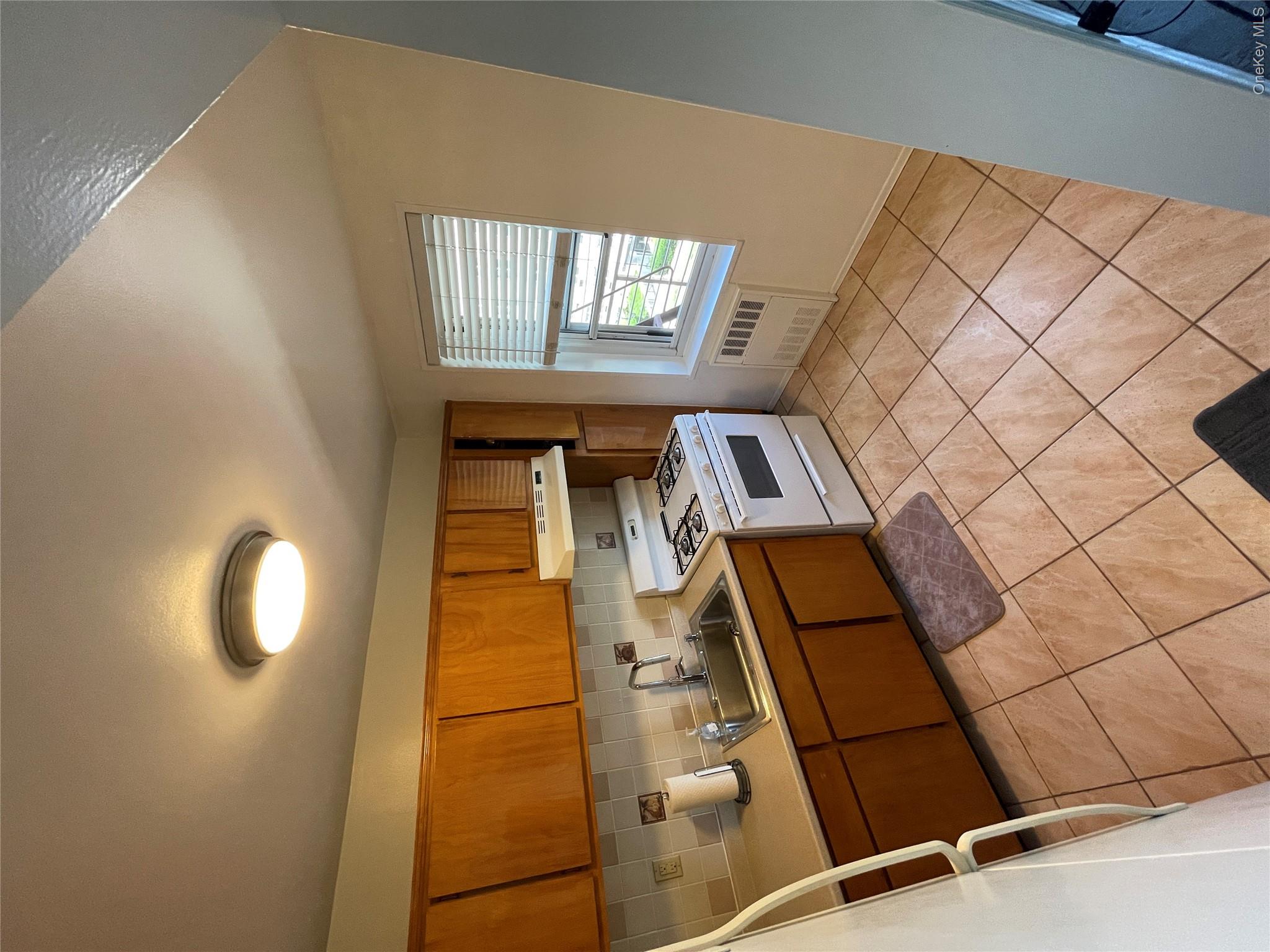 Photo 6 of this property