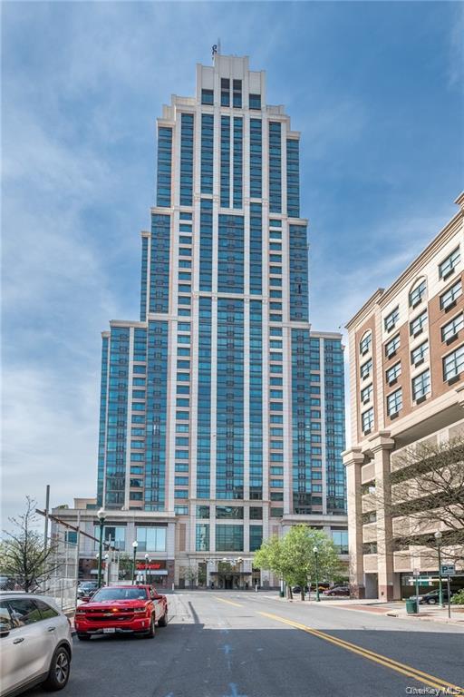 Enjoy New York City style living in the heart of downtown New Rochelle...