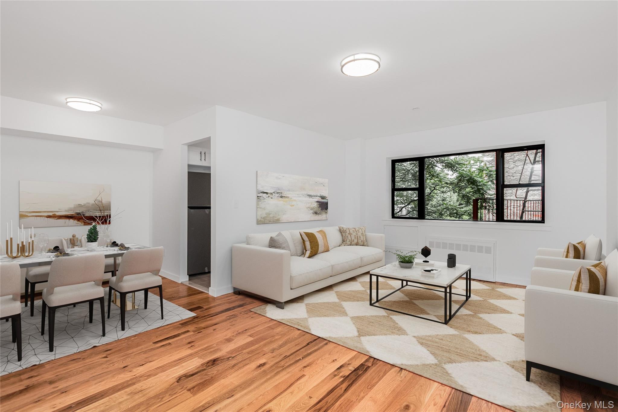 Bright & Spacious 2-Bedroom Corner Residence at The Mona Lisa Co-Op!...