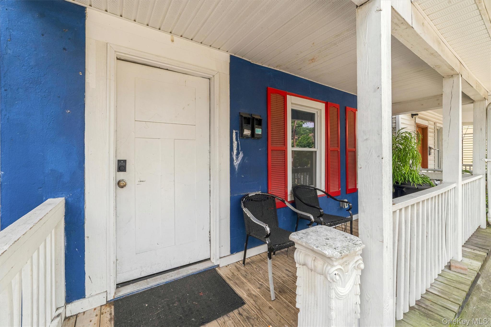 Photo 3 of this property