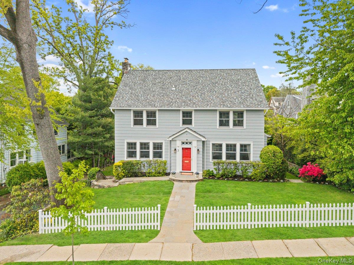 Bright, spacious, and exceptionally versatile, this 3,331 square foot...