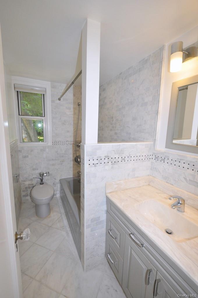 Photo 31 of this property