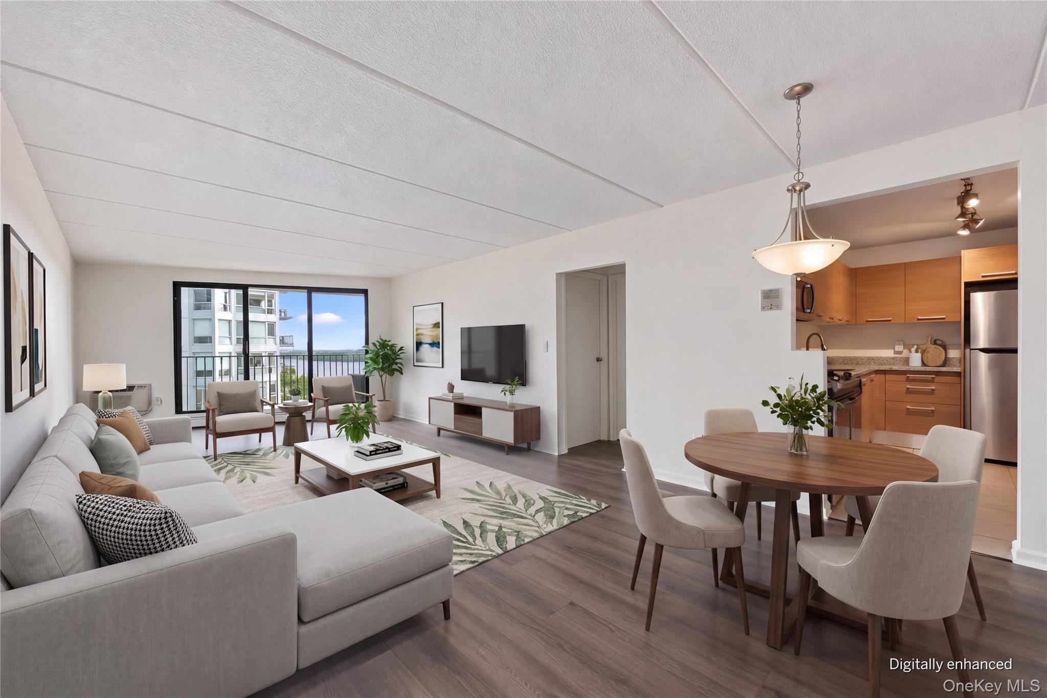 Bright 1 Bedroom For Sale In The Riverview Club Condominium! Welcome t...
