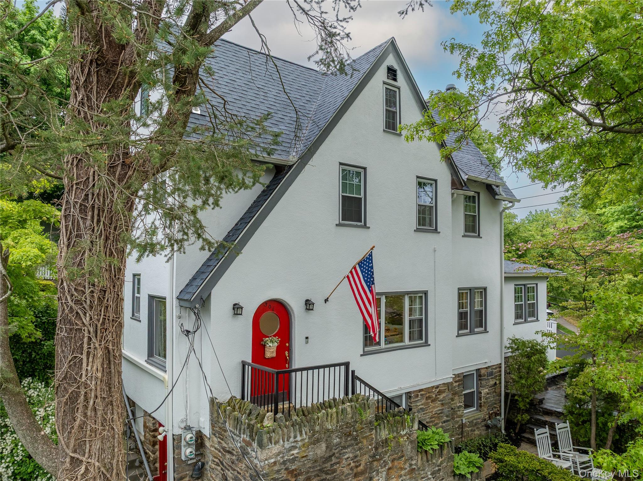 Perfectly perched in the coveted Longvale neighborhood of Bronxville P...