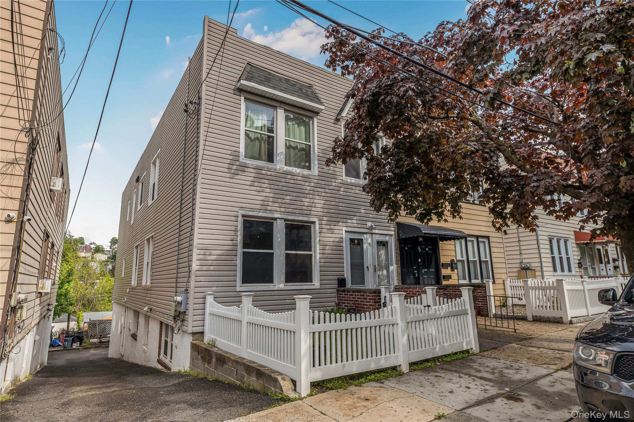 Rare find in Yonkers! This massive 1,500 sq. ft. 3-bedroom offers the...
