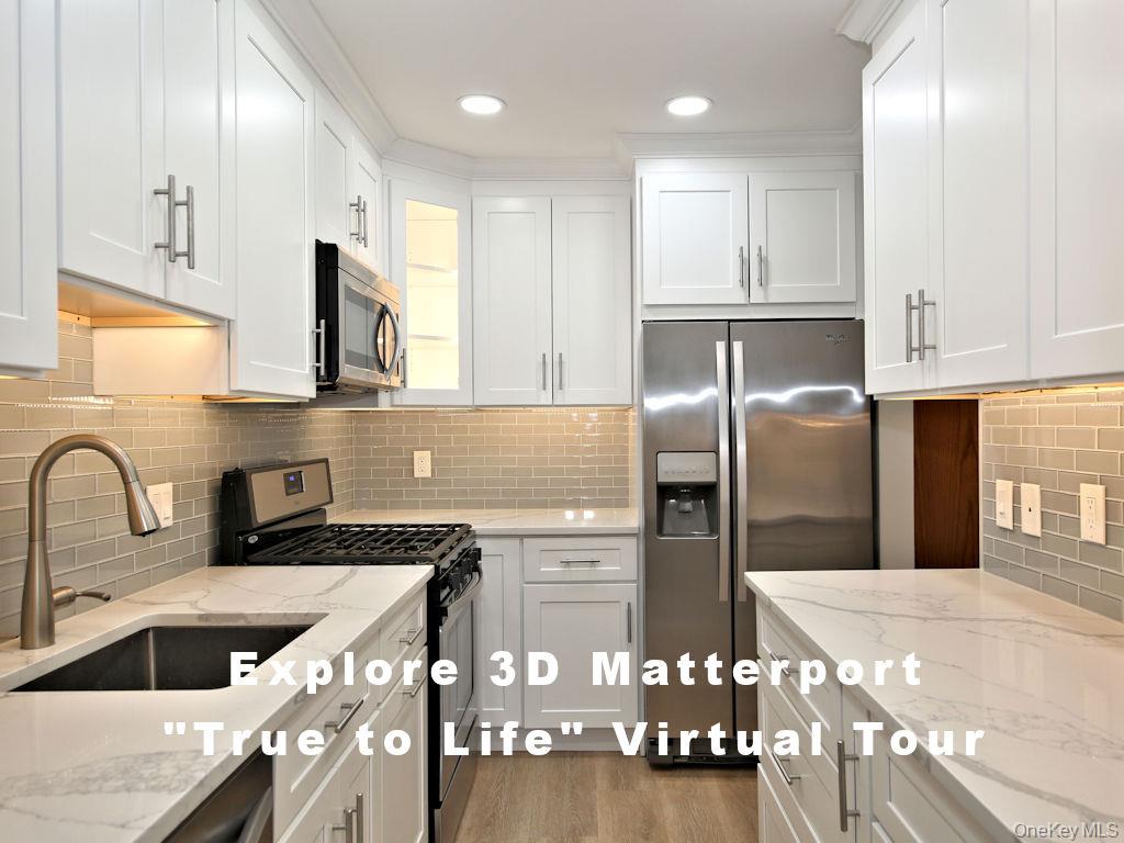 (**Upscale Renovations**) Condo by the Harbor - Features: Fabulous ove...