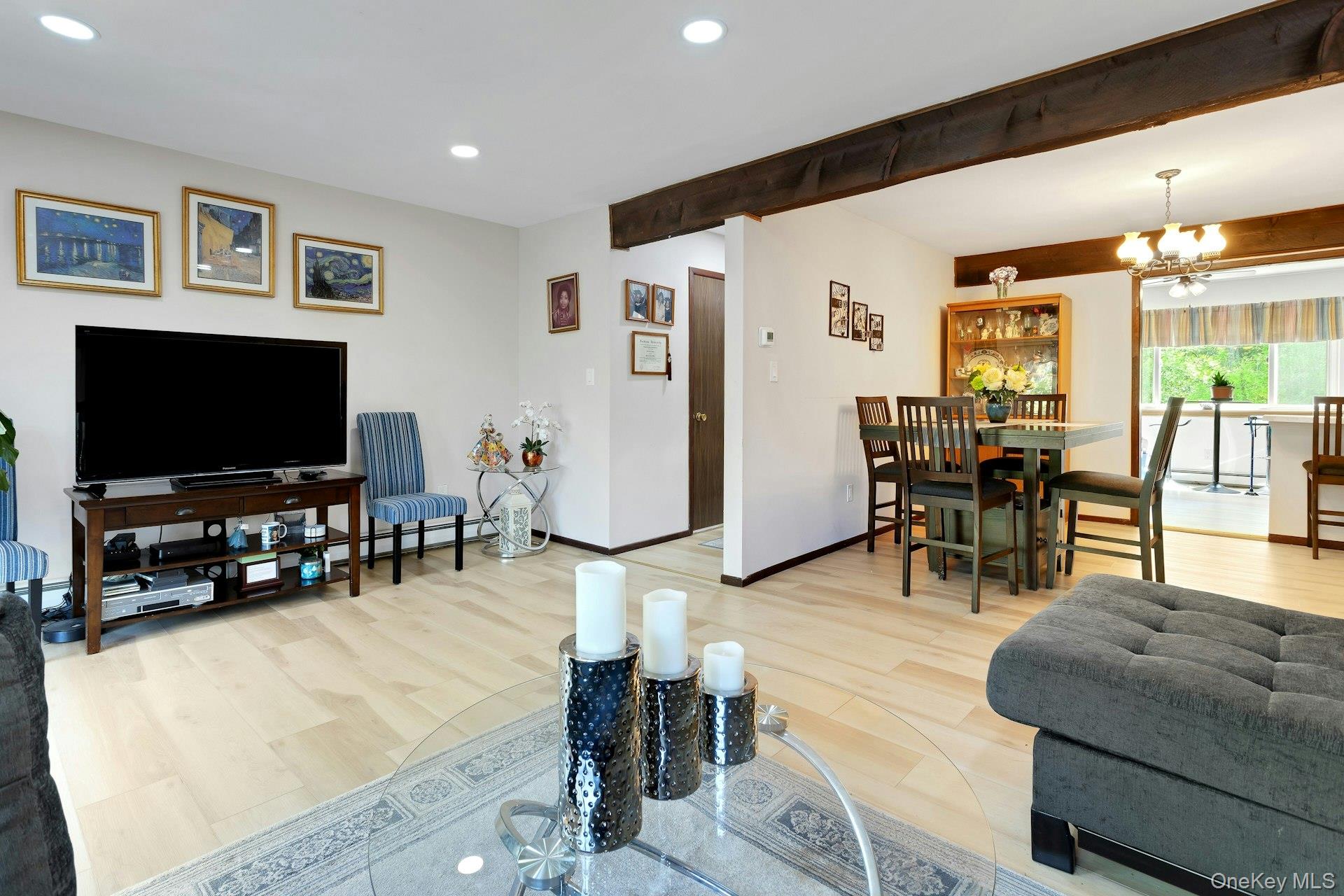 Photo 6 of this property