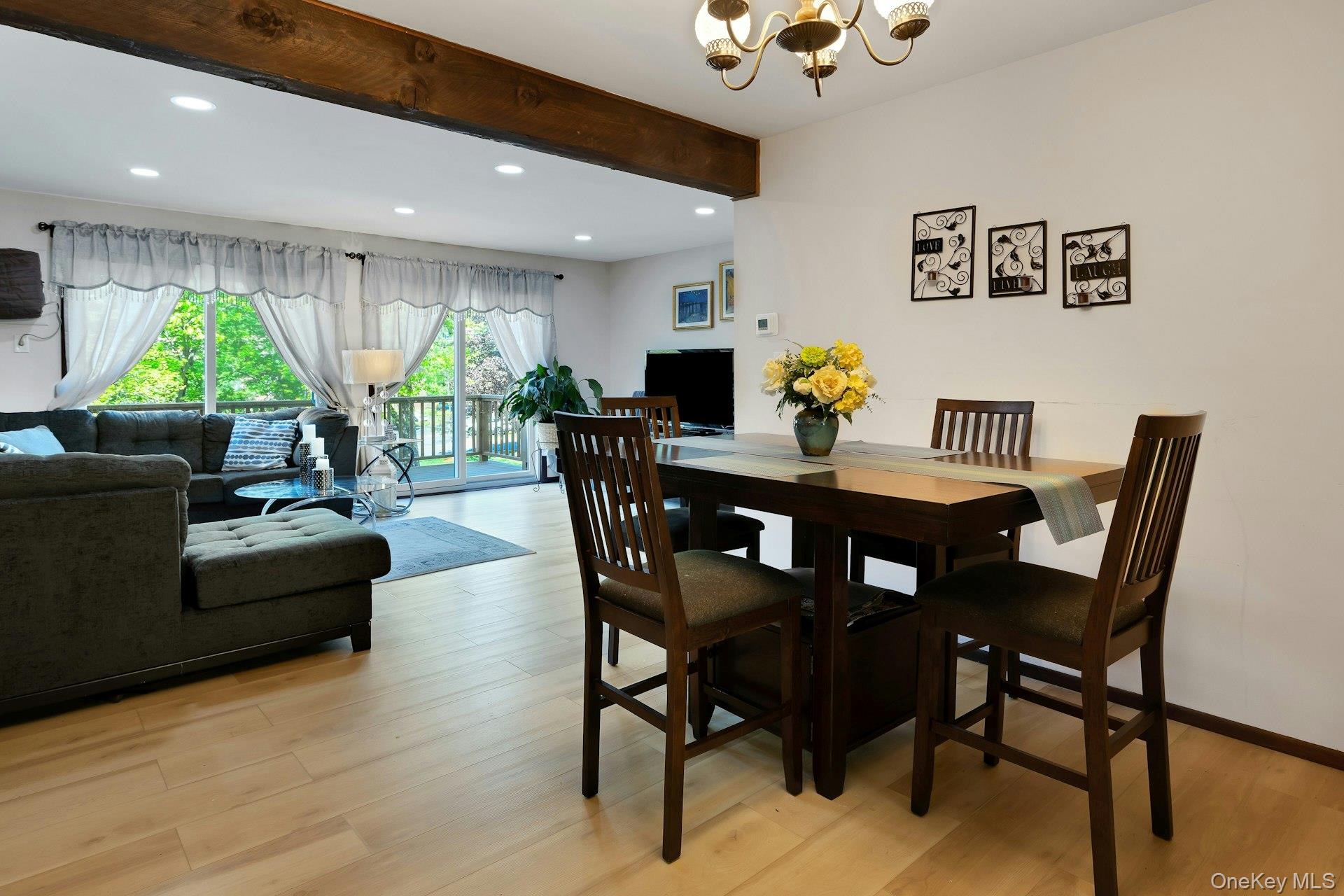 Photo 7 of this property