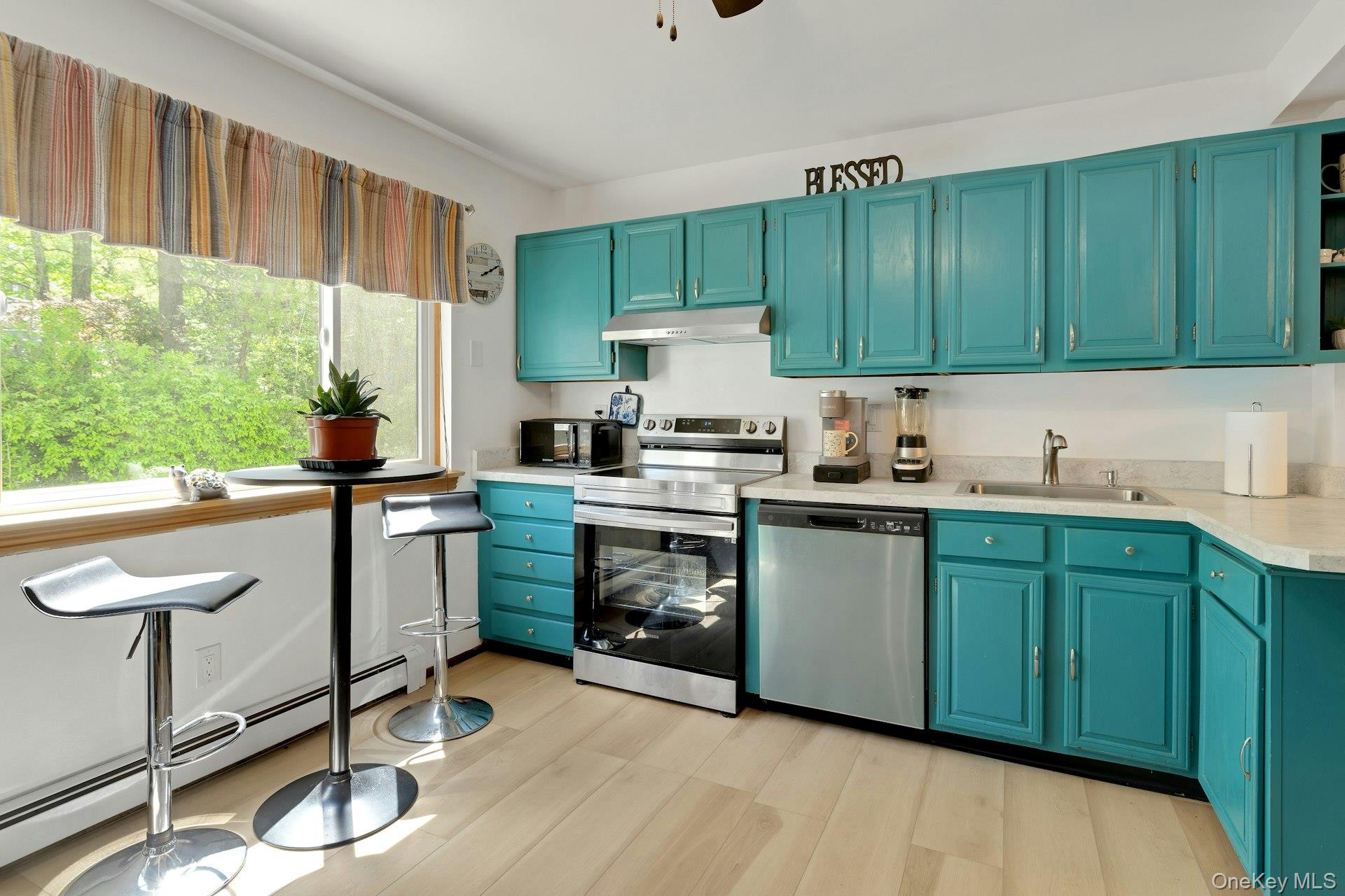 Photo 9 of this property