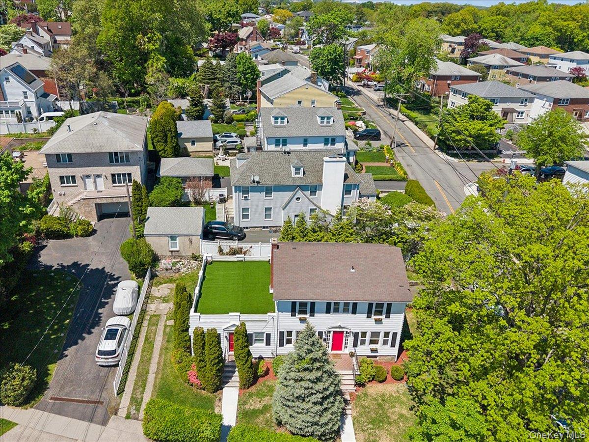 Best & Highest Offers Due by May 18th.

Welcome to 419 Palmer Road, Yo...