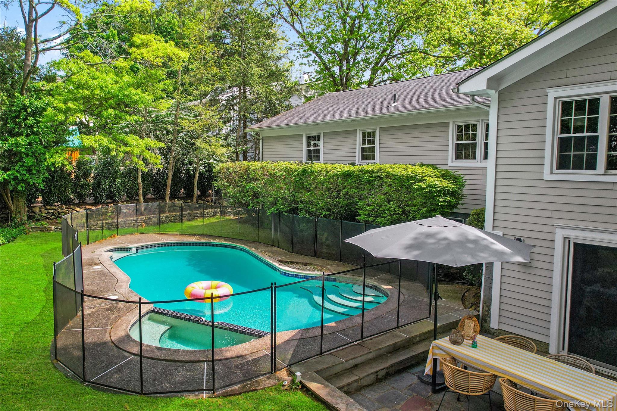 Photo 31 of this property