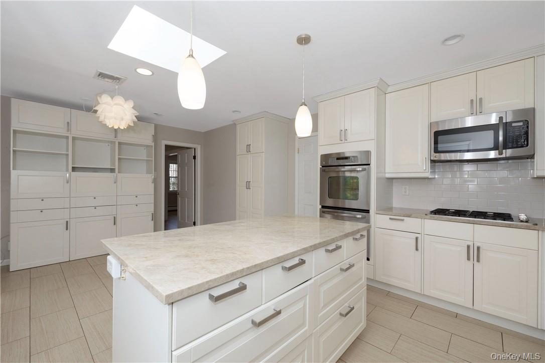 Photo 8 of this property
