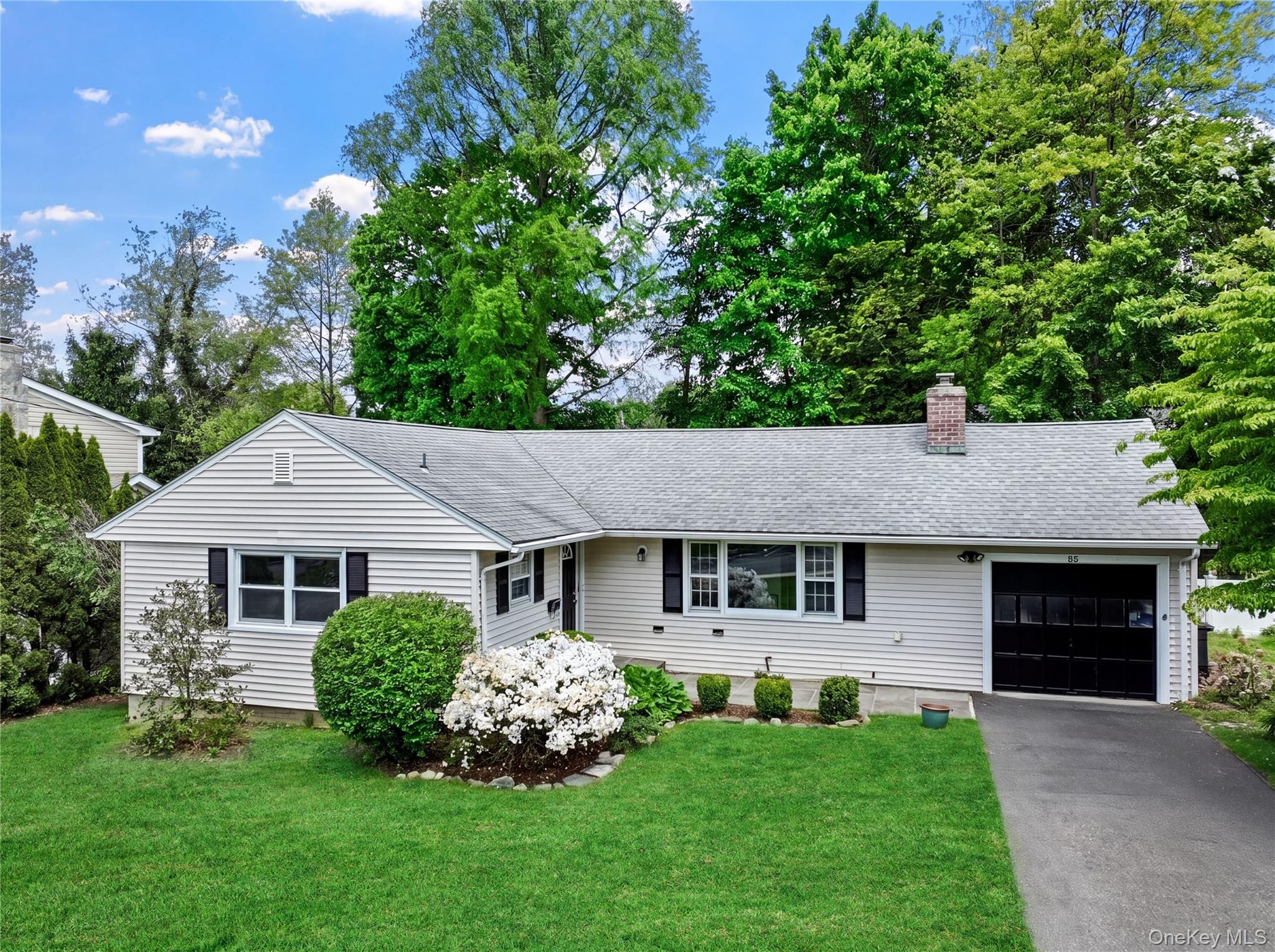 Welcome to your next chapter in the heart of Ardsley — a charming thre...