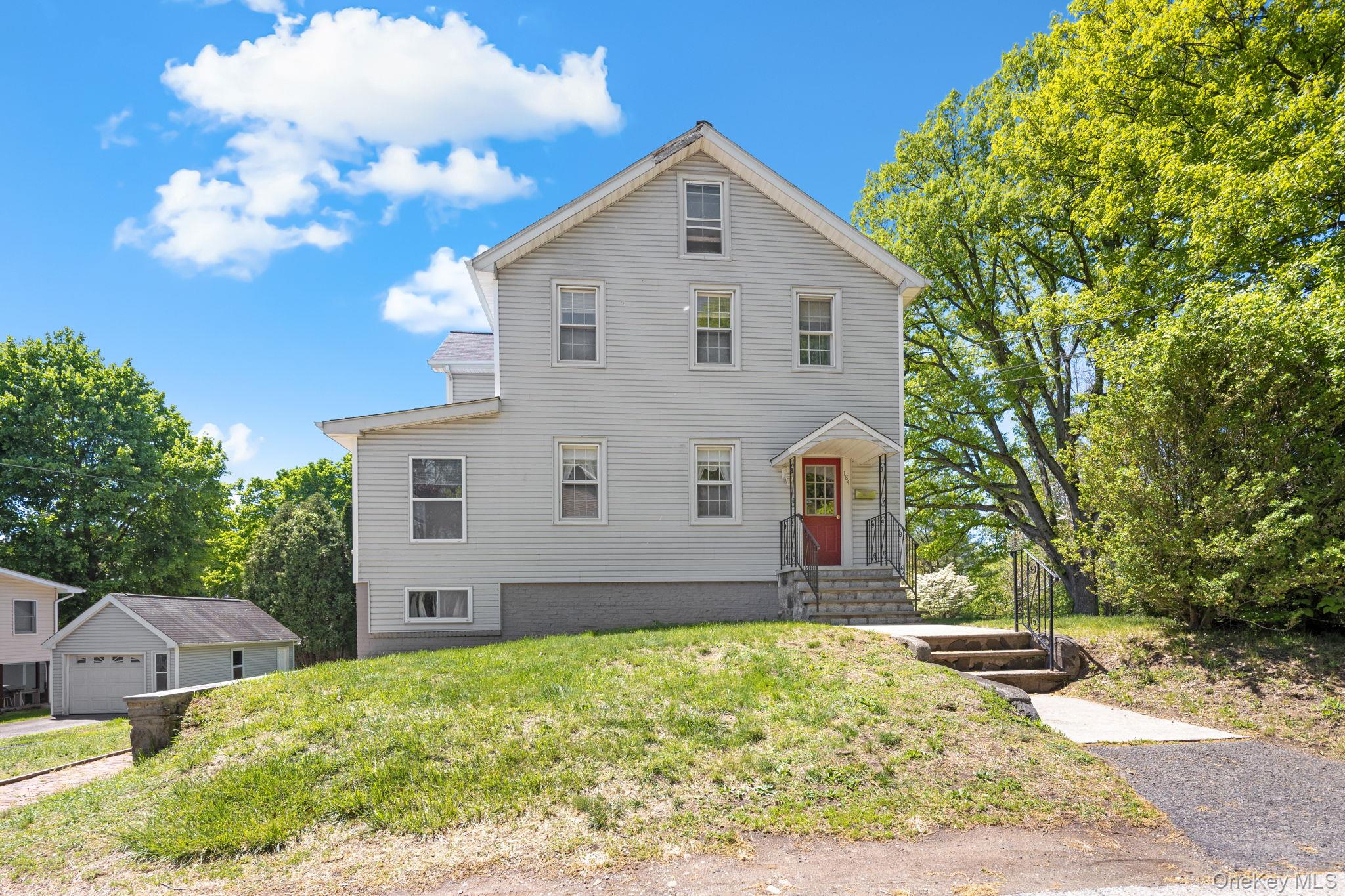 Welcome to 184 3 St. Buchanan NY , This is a remarkable opportunity to...
