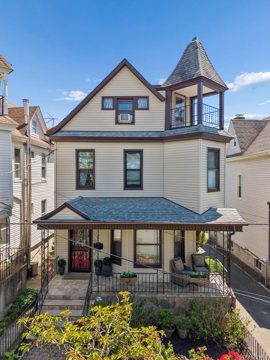 Old world charm meets modern luxury in this beautifully renovated 4-be...