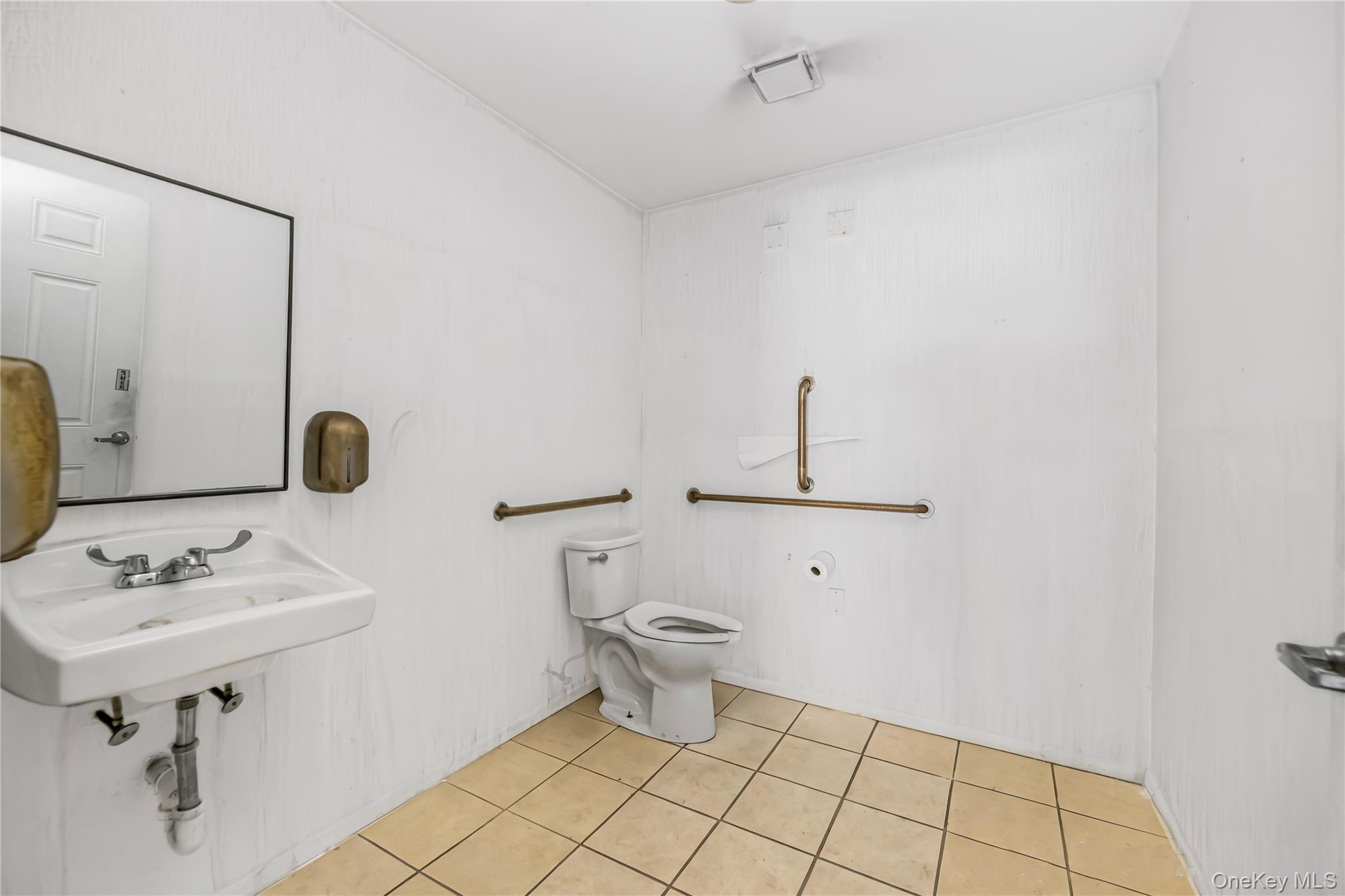 Photo 6 of this property