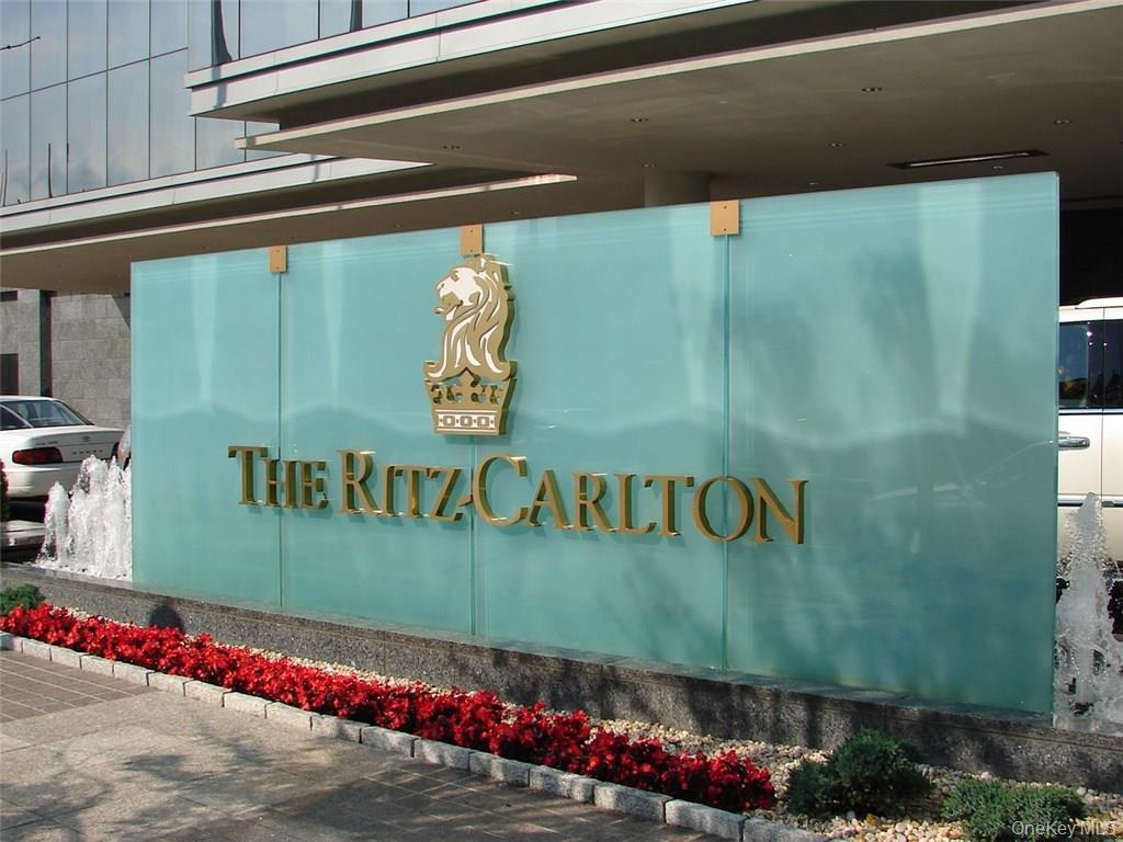 Enjoy the ultra-luxury of living in Westchester's finest address at th...