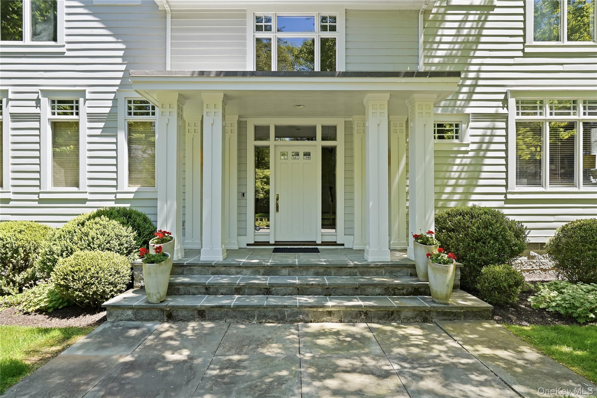 Photo 3 of this property