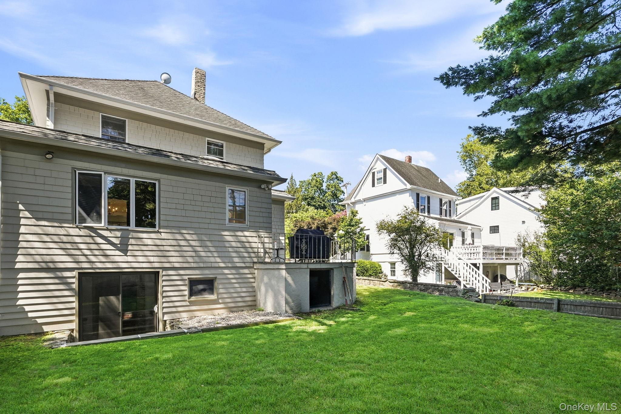 Photo 32 of this property