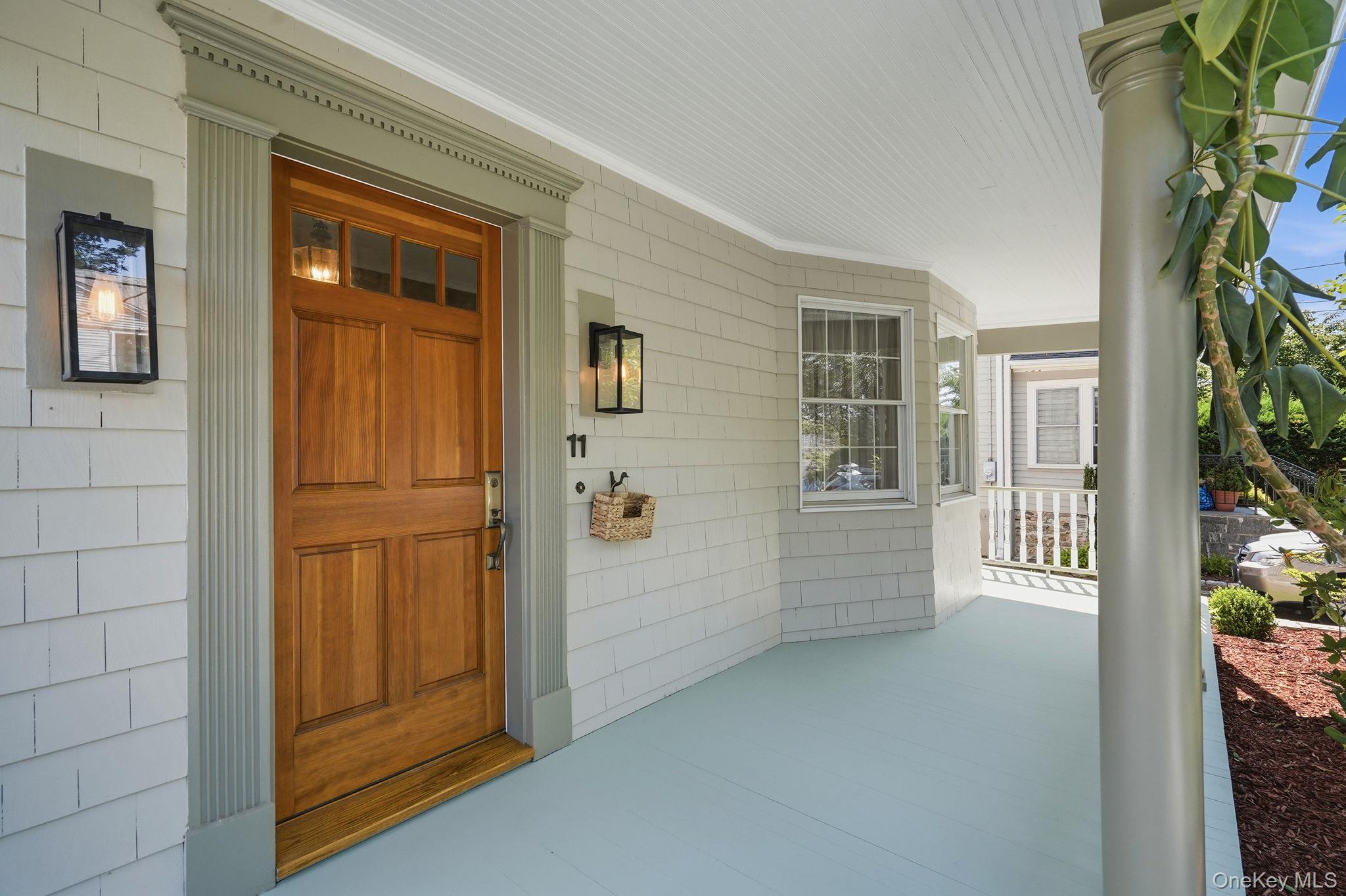 Photo 4 of this property